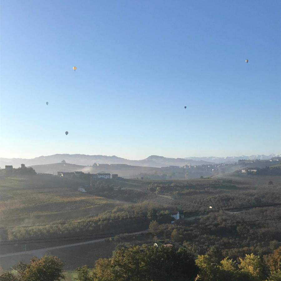 Il Grecale - Camere E Appartamenti La Morra Extérieur photo