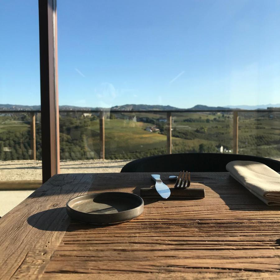 Il Grecale - Camere E Appartamenti La Morra Extérieur photo