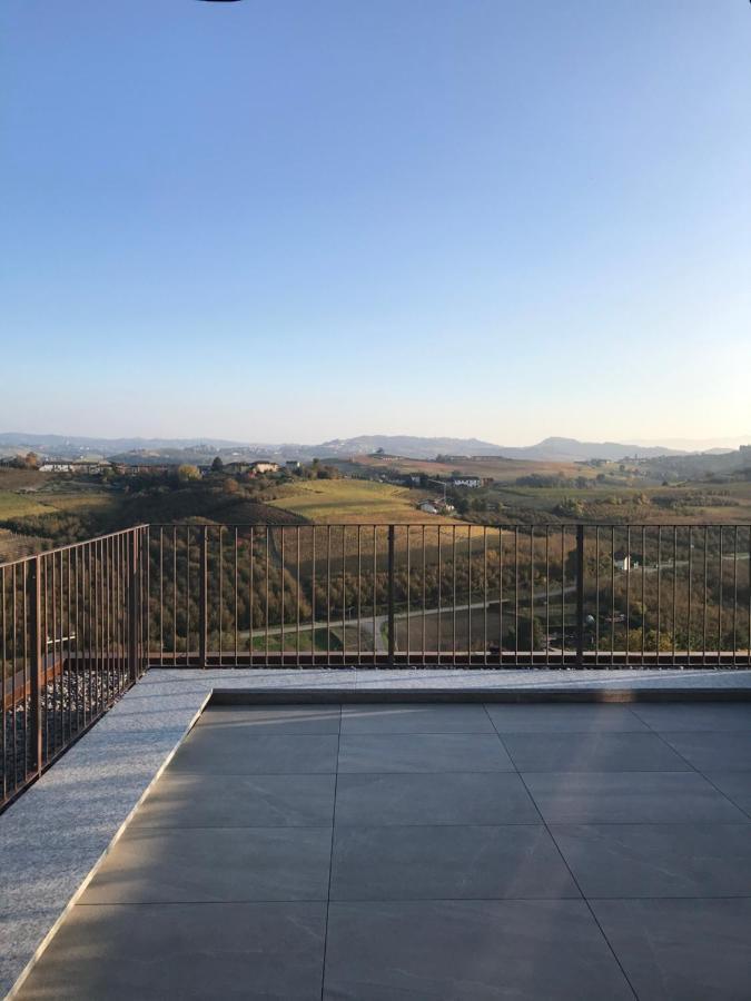 Il Grecale - Camere E Appartamenti La Morra Extérieur photo
