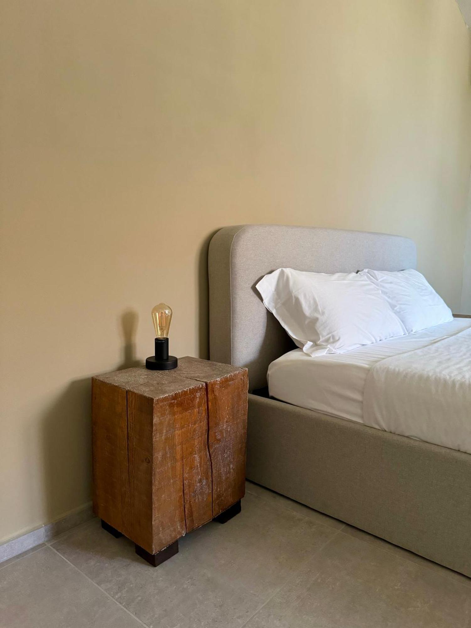 Il Grecale - Camere E Appartamenti La Morra Extérieur photo